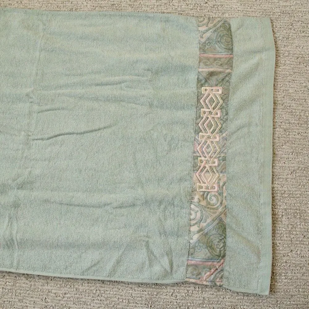 Fieldcrest Mills Towel Set of 8 Teal Blue Embroidered Bath Hand Fingertip USA
